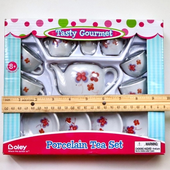 NWT💫Tasty Gourmet Porcelain Play Tea set 12 Piece Butterfly theme - Picture 2 of 3